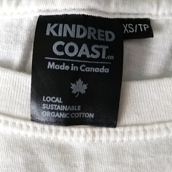 NWOT Kindness Matters T-shirt size xsmall - Picture 2 of 5
